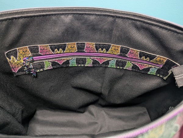 Swiftly Zip Tote – Handmade Paisley Bat Print Tote Bag