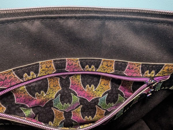 Swiftly Zip Tote – Handmade Paisley Bat Print Tote Bag