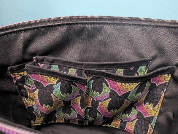 Swiftly Zip Tote – Handmade Paisley Bat Print Tote Bag