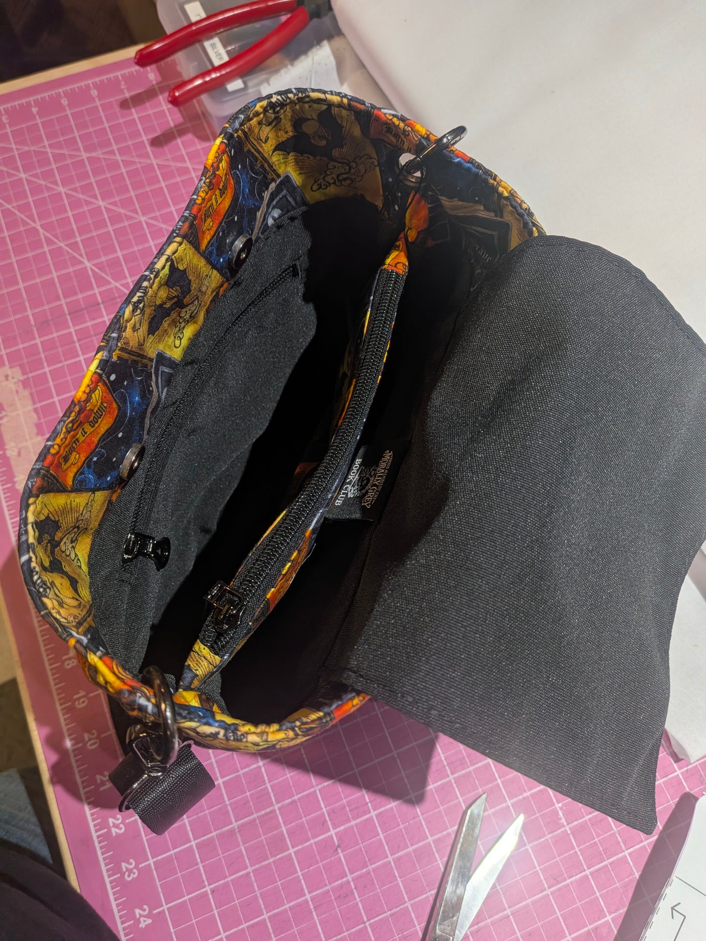 Fourth Wing Inspired Dragon RiderEllie Bucket Bag
